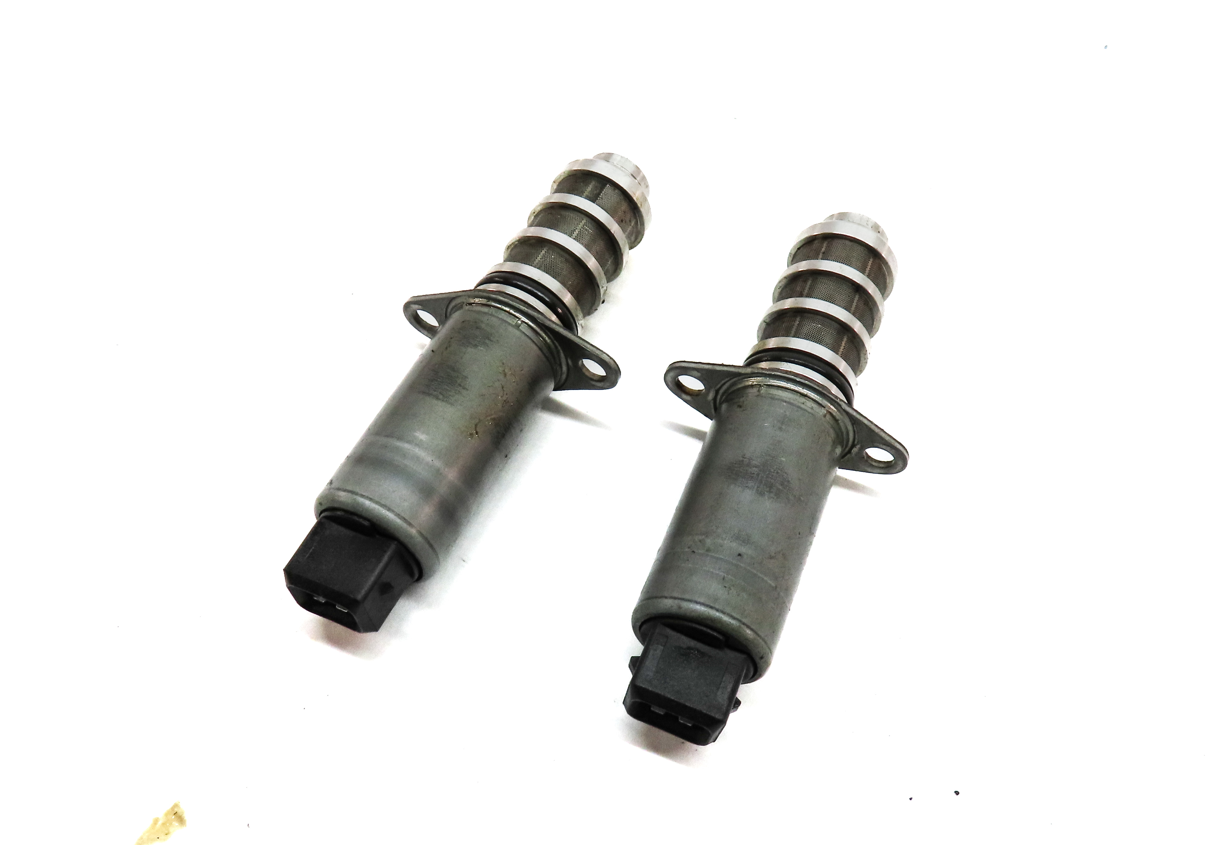 2011 PORSCHE PANAMERA (970 G1) 3.6L (M46.20) ENGINE VVT CAMSHAFT SOLENOID SET/2 — exact item pictured